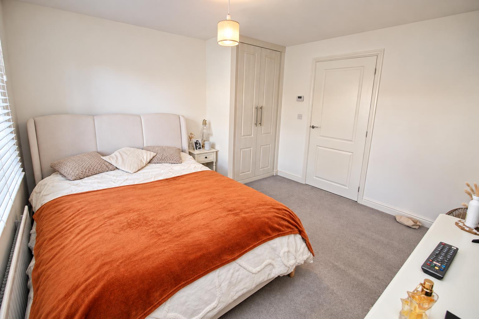Chaucer Grove, Arborfield Green, Reading